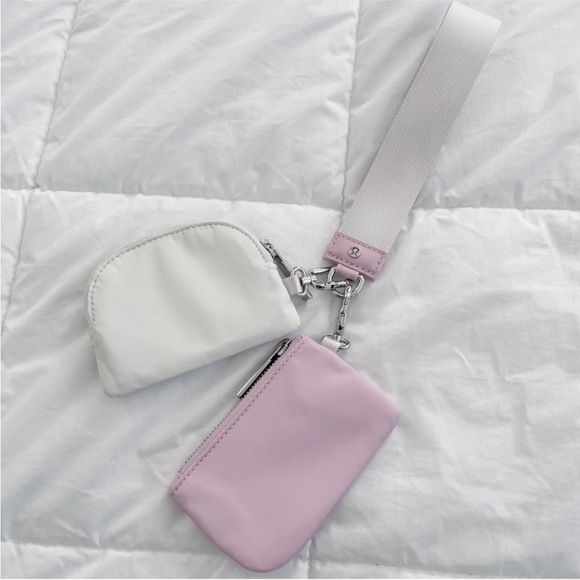 Lululemon Dual Pouch Wristlet White Opal / Pink Peony RARE NEW NWT - Picture 8 of 8